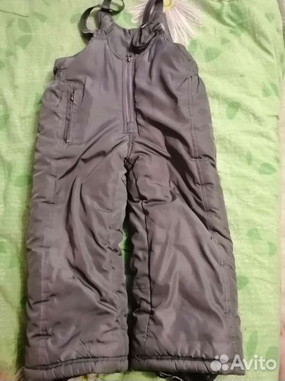 Костюм зимний. (куртка+жилет+брюки на лямках)