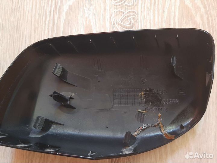 Корпус правого зеркала BMW E60