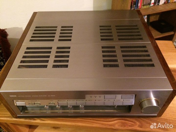Усилитель Yamaha AX2000