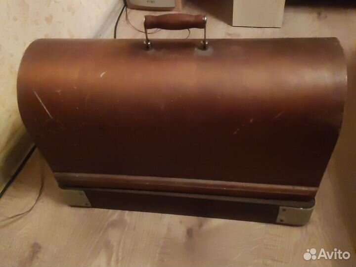 Швейная машинка подольская ручная