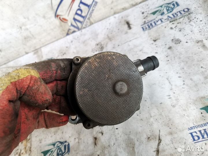 Насос вакуумный Renault Scenic II (2003—2006)