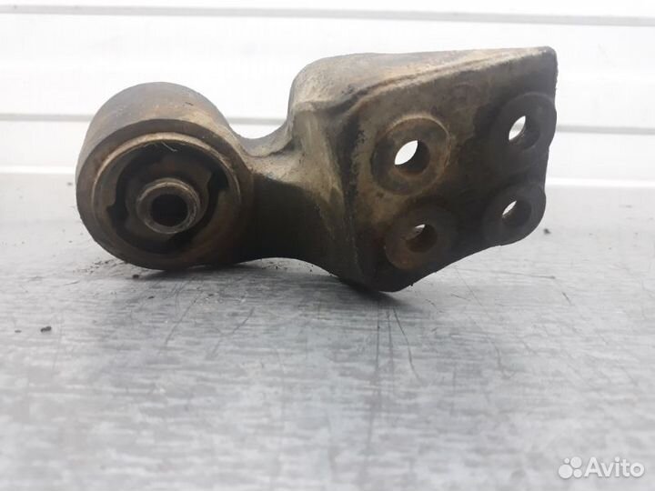 Кронштейн Suzuki Grand Escudo LA-TX92W H27A