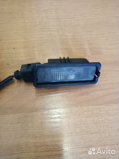 Подсветка номера (плафон) задняя Volkswagen Polo