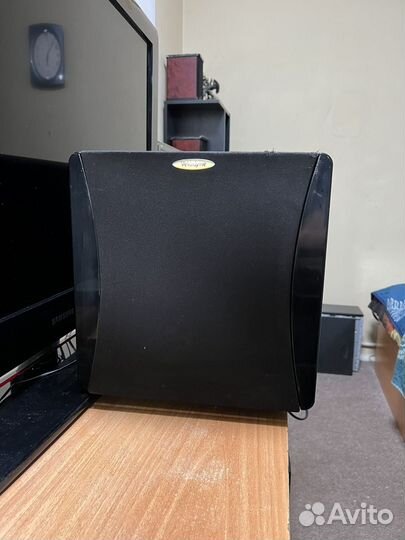 Сабвуфер Velodyne impact series 10 BVE