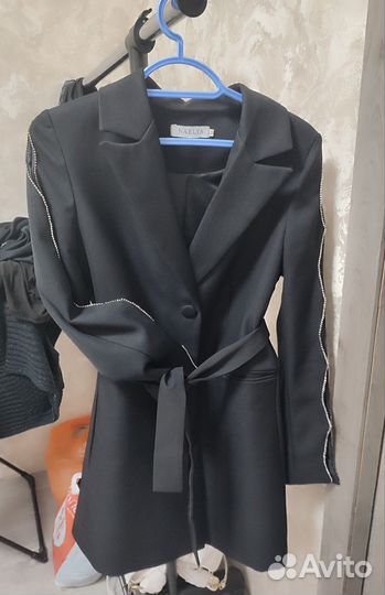 Платье пиджак 44