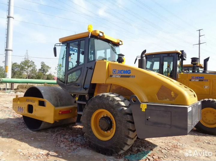 Дорожный каток XCMG XS143J, 2023