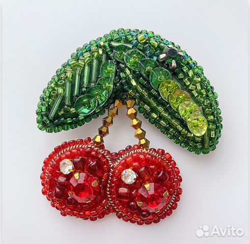 Брошь Вишенки