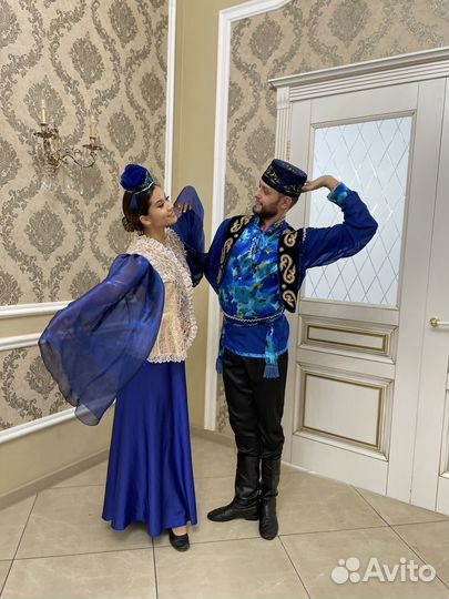 Танцоры на праздник