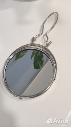 Зеркало настольное в металлич.оправе