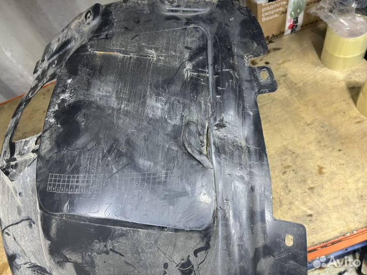 Подкрылок передний правый BMW X3 G01 X4 G02