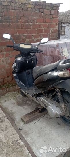 Продам скутер 150сс