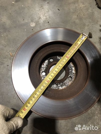 Тормозные суппорта Subaru Legacy BE5 EJ20