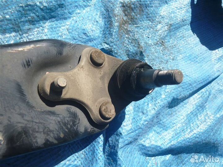 Рычаг передний левый Toyota Mark X Zio ANA10 2008