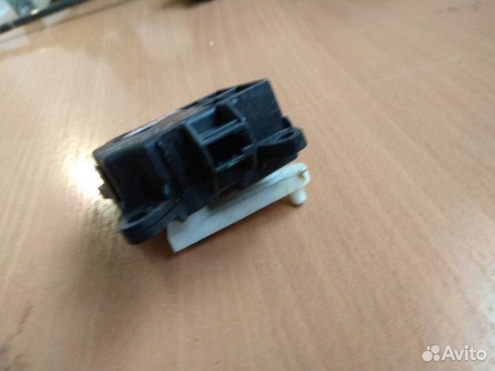 Сервопривод печки Renault Megane 3 2009-2016