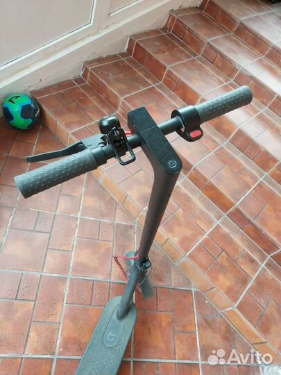 Самокат взрослый электрический бу