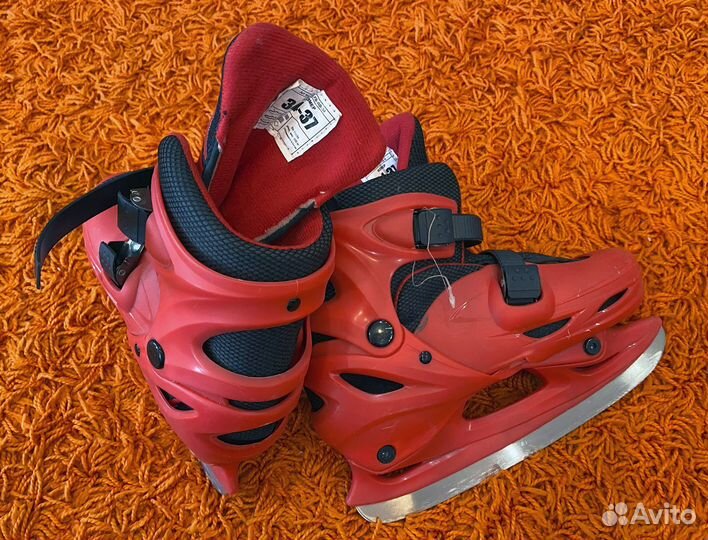 Коньки детские, размер регулируется 34 - 37