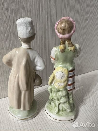 Статуэтка украина фарфор