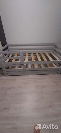 Двухъярусная кровать выдвижная