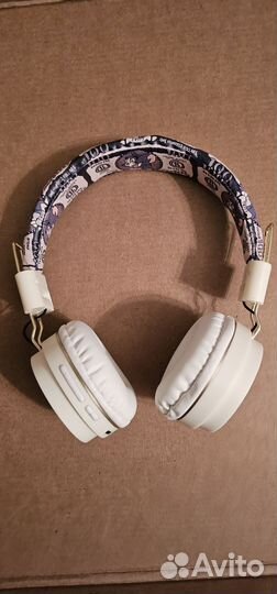 Беспроводные наушники из мультфильма Том и Джерри