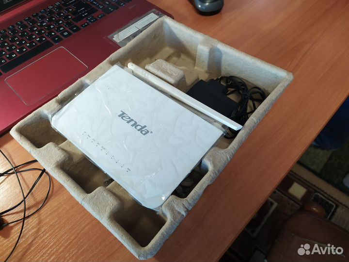Беспроводной маршрутизатор/wi-fi роутер Tenda