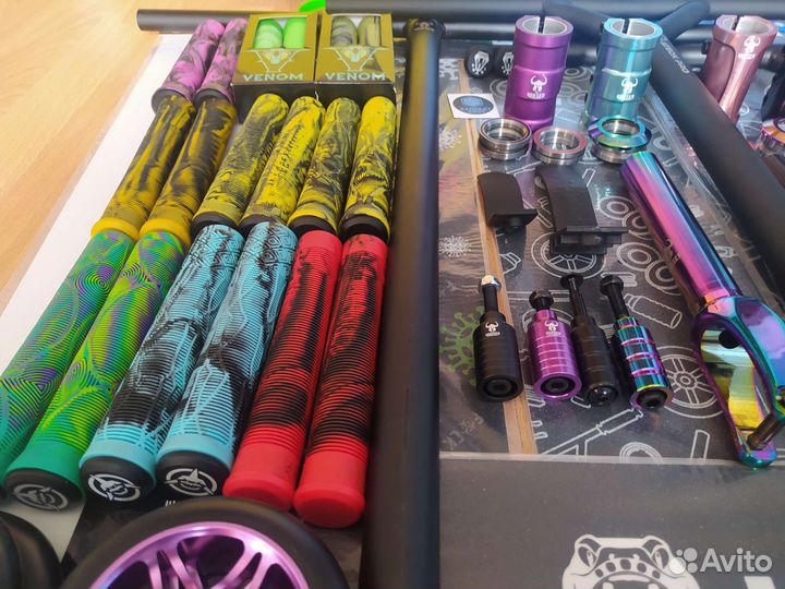 Колёса, руль, детали на Трюковой самокат новые