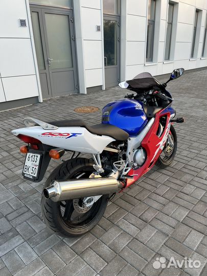 Honda cbr 600f4