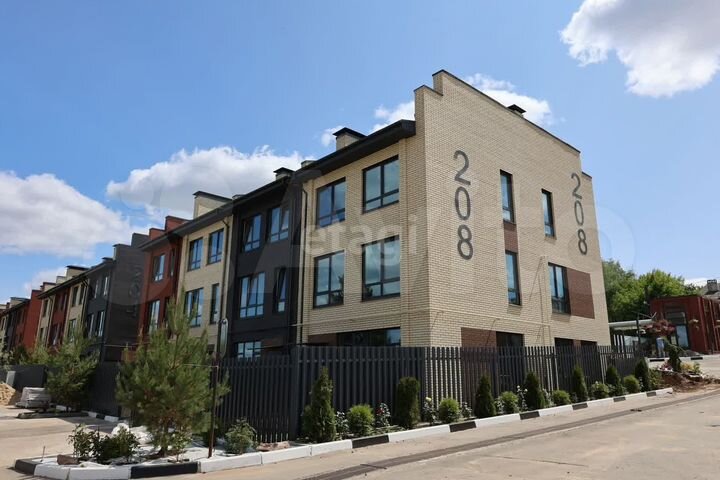 Таунхаус 90 м² на участке 1,5 сот.