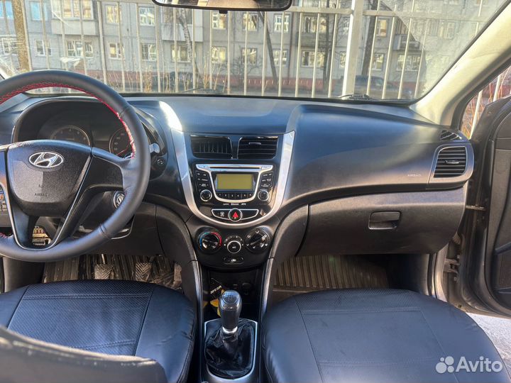 Hyundai Solaris 1.4 МТ, 2013, 240 000 км