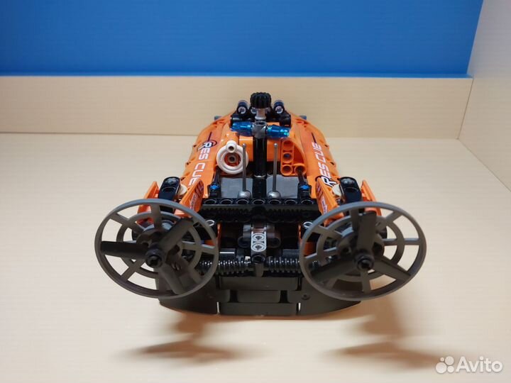 Lego technic 42120 Rescue Hovercraft