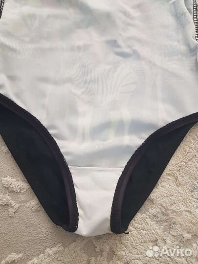 Купальник Molo 110