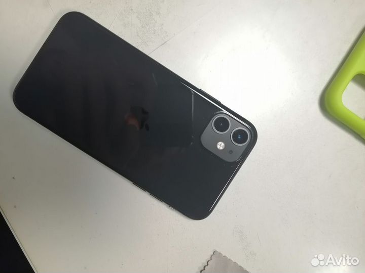 iPhone 11, 256 ГБ