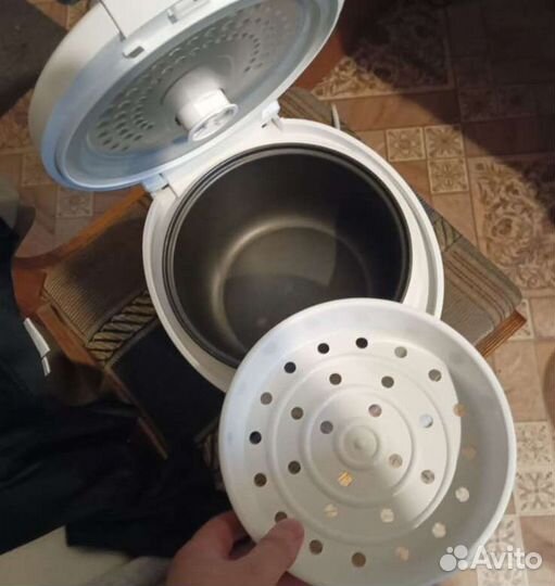 Мультиварка новая