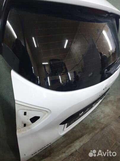 Крышка багажника Renault Kaptur H4MD438 2019