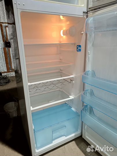 Холодильник Beko 175см доставка