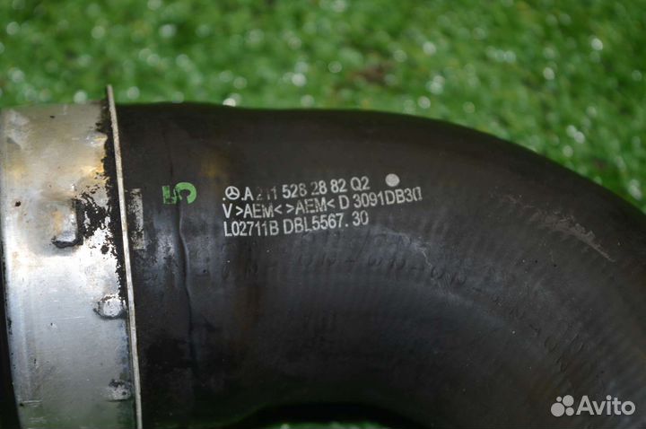 Патрубок интеркулера Mercedes w211 3.2