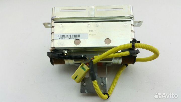 Airbag пассажирский Subaru Tribeca WXE EZ30D 2005