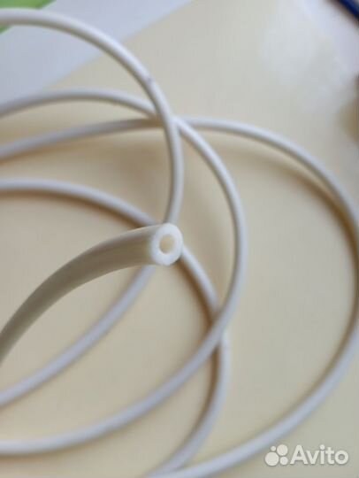 Кембрик d 4,d6 много