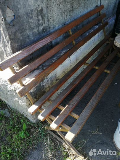 Лавочка садовая
