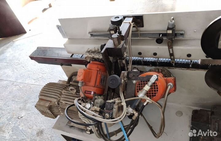 Станок кромкооблицовочный holz-HER 1438 express