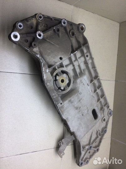 Балка подмоторная Volkswagen Caddy BST 2008