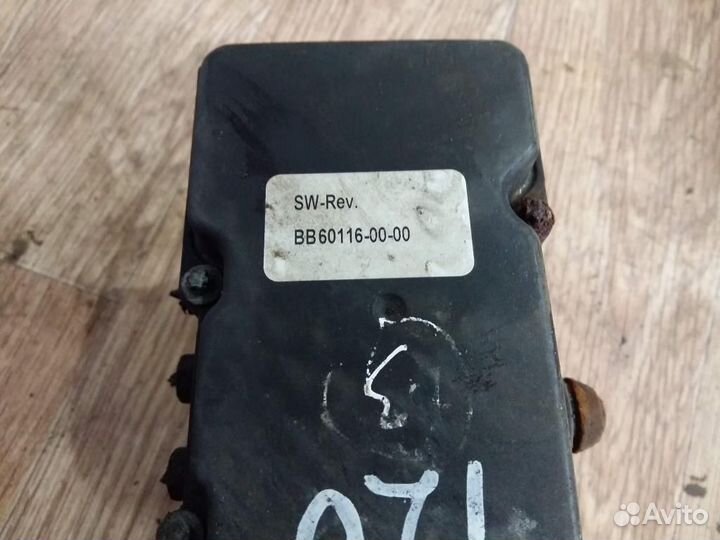 Блок ABS (насос) Hyundai i20 2008-2014