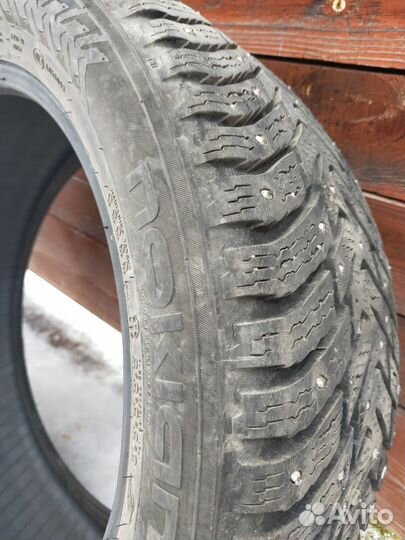 Nokian Tyres Hakkapeliitta 8 215/50 R17 95T