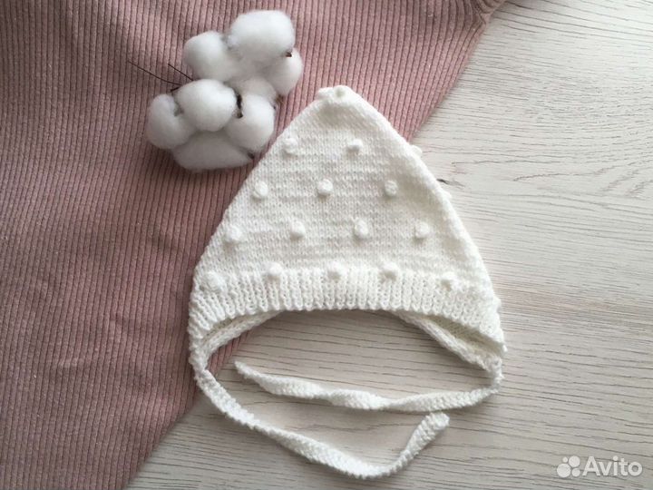 Детский вязаный чепчик