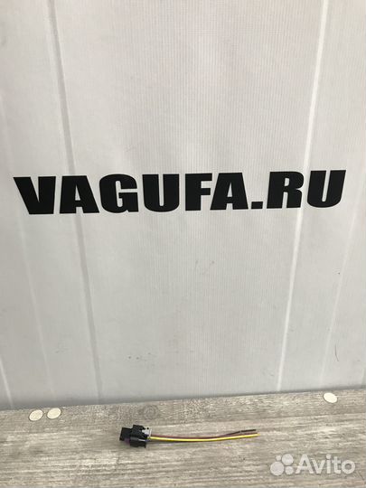 Корпус плоского разъема с проводами Sollo