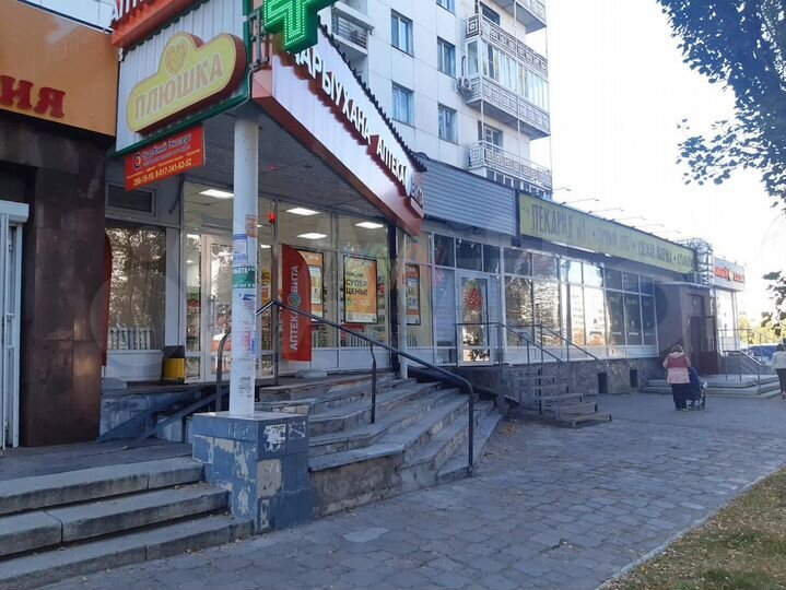 Помещение 68 м2 на красной линии ул. Зорге