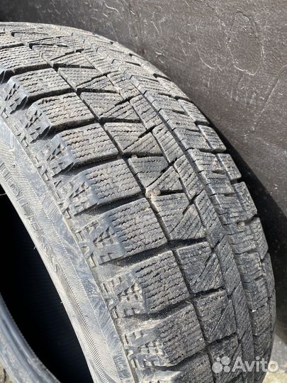 Bridgestone Blizzak Revo GZ 205/60 R16 92Q