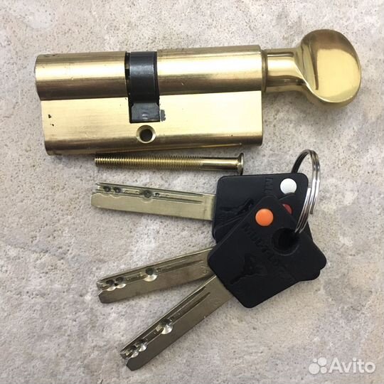 Дверные замки (цилиндровые механизмы )
