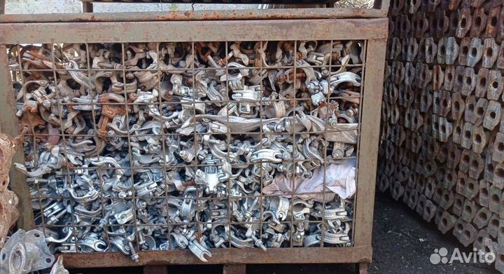 Хомуты для строительных лесов