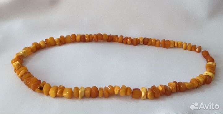 Бусы янтарь
