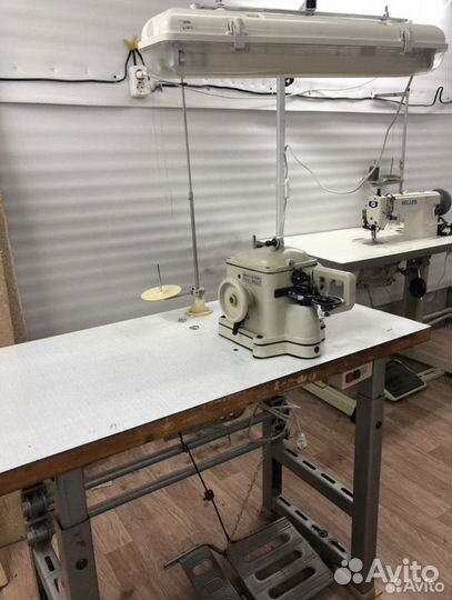 Промышленная скорняжная машинка